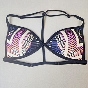 Victoria's Secret Triangle Push up String Back Geometric Small